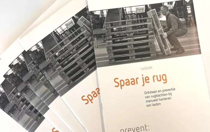 Lesboek Spaar je rug